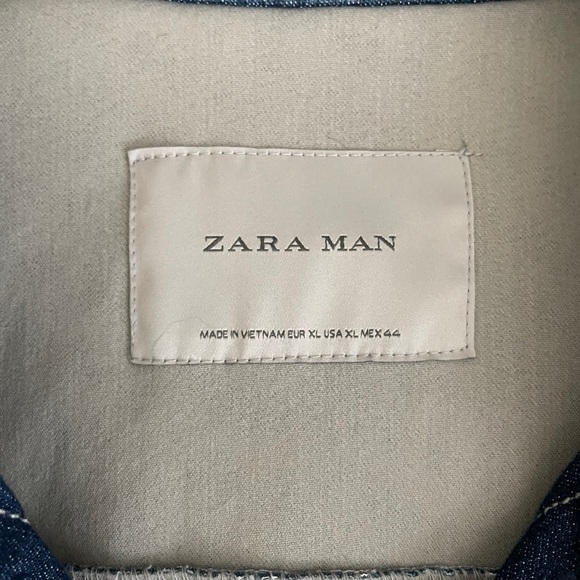 Zara Denim Jacket - Picture 3 of 3
